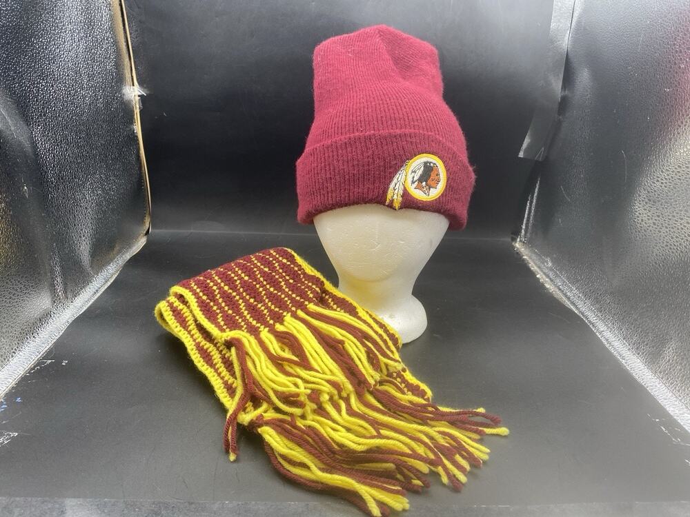Retired Logo Washington Redskins Knit Beanie / Hat /Schuessler /Handmade Scarf